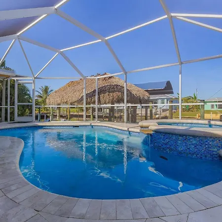 Gulf Access Dock With Tiki Heated Pool Casa Chillotta Roelens Villa